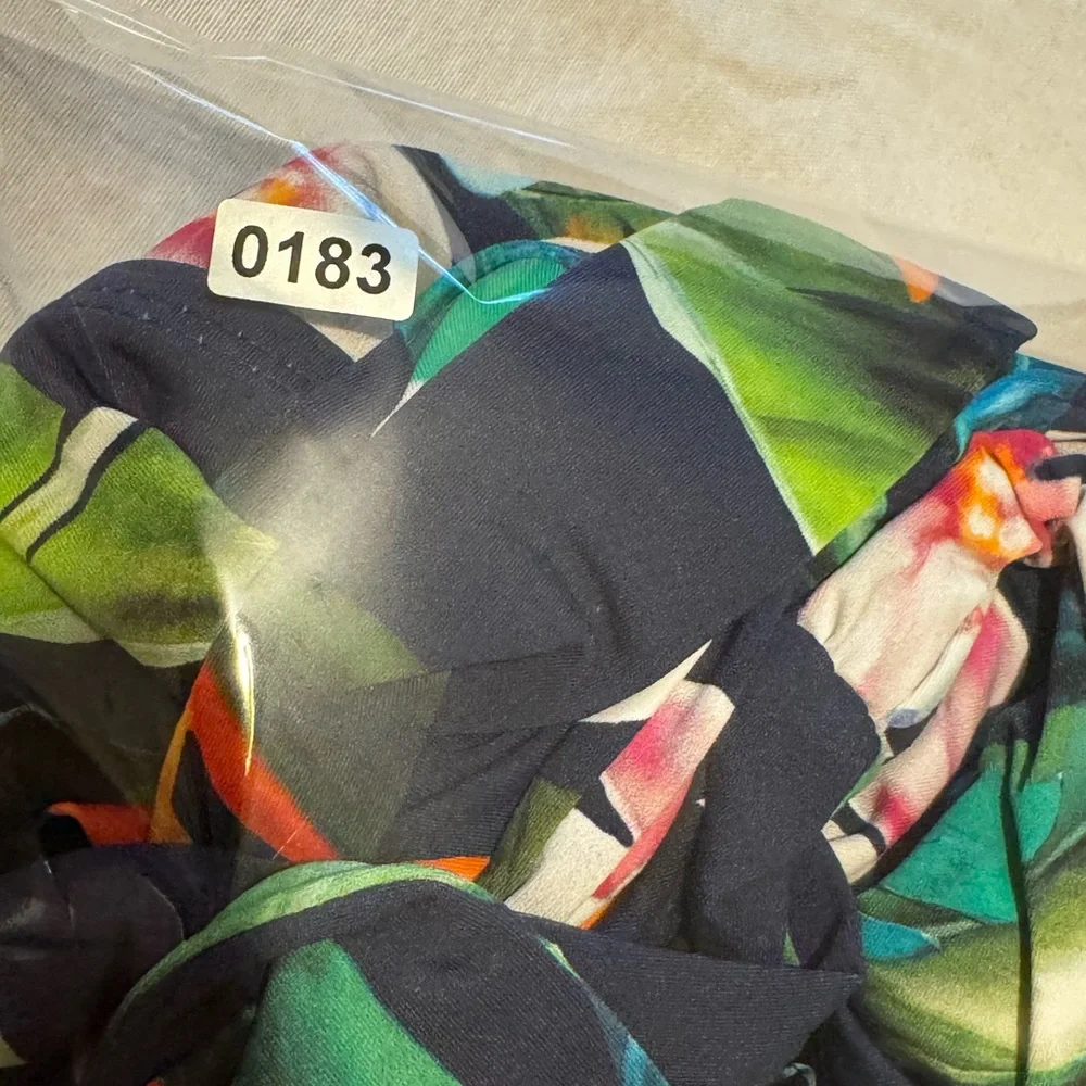 LAUREN RALPH LAUREN Wom. 16 Watercolor Tropical Printed‎ Tummy-Control One-Piece